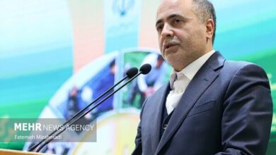 ذخایر کالاهای اساسی و مواد غذایی به میزان کافی تامین است